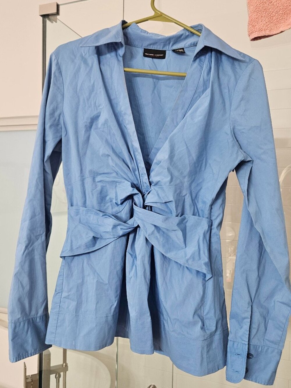 NY&CO LONG SLEEVE BLUE CINCHED TOP